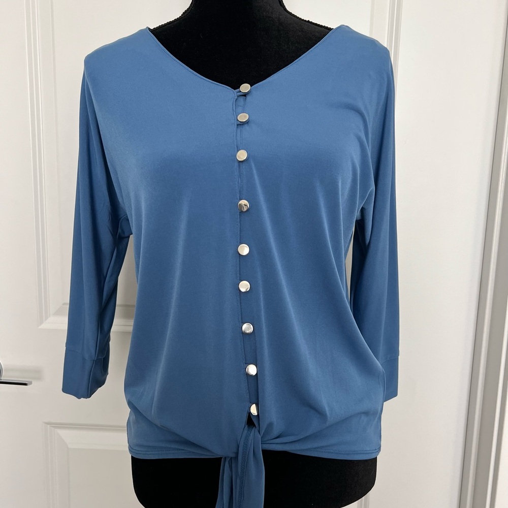 NY Collection top | dressy long sleeve blouse | size S petite US | blue